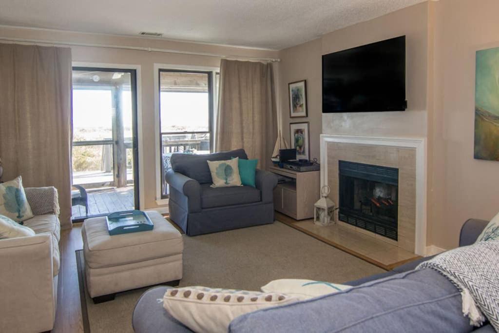 Pelican Point Unobstructed Beach Views Beach Access Out Back Door! Harbor Island 외부 사진